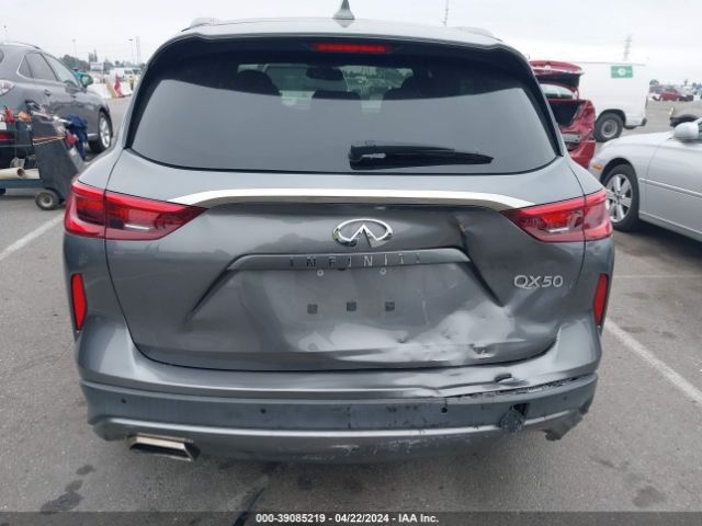 3PCAJ5BA8MF112699 Infiniti Qx50 Luxe