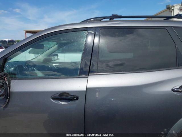 5N1DR2BN3LC576210 Nissan Pathfinder Sv 2wd
