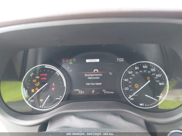 5TDERKECXNS124842 Toyota Sienna Platinum