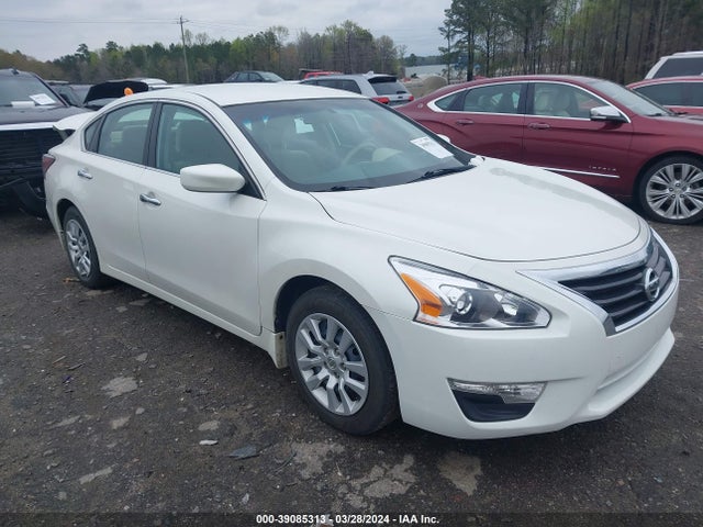 Nissan Altima 2.5 S 2015 1N4AL3AP1FC240647 главное изображение