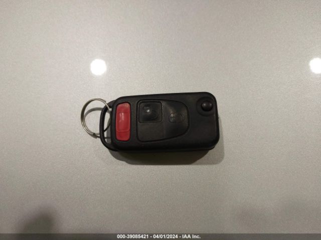 2002 MERCEDES-BENZ SLK 32 AMG WDBKK66F52F253752 Photo 10