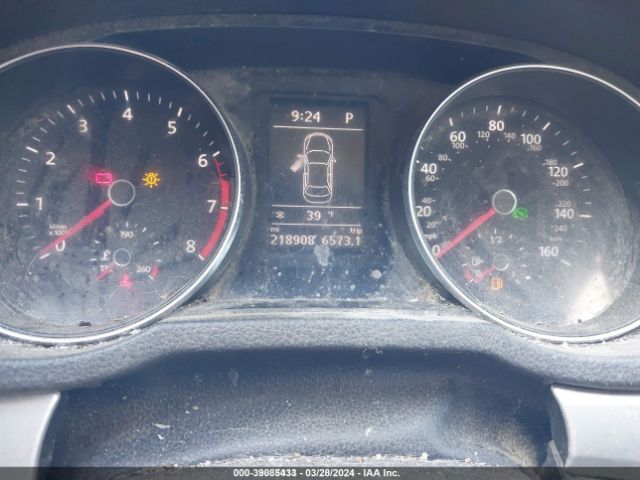 1VWAT7A3XHC033530 Volkswagen Passat 1.8t S