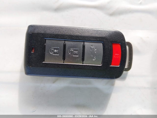 JA4AD3A3XKZ034331 Mitsubishi Outlander Le/se/sel