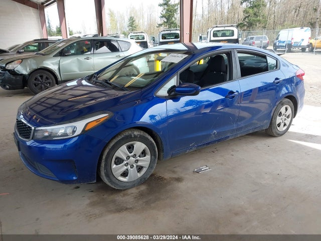 KIA FORTE LX 2018 3KPFK4A75JE255131 Image 2