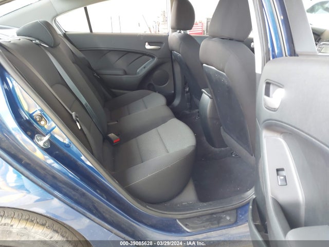 KIA FORTE LX 2018 3KPFK4A75JE255131 Image 8