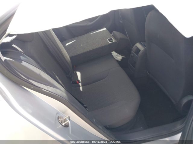 3VWD17AJ2FM262345 Volkswagen Jetta 1.8t Se