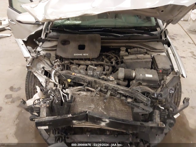 Hyundai ELANTRA SE 2017 5NPD74LF9HH113772 Image 10