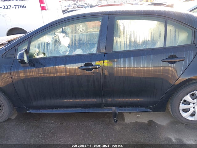 Toyota COROLLA LE 2022 JTDEPMAE1NJ202088 Image 14