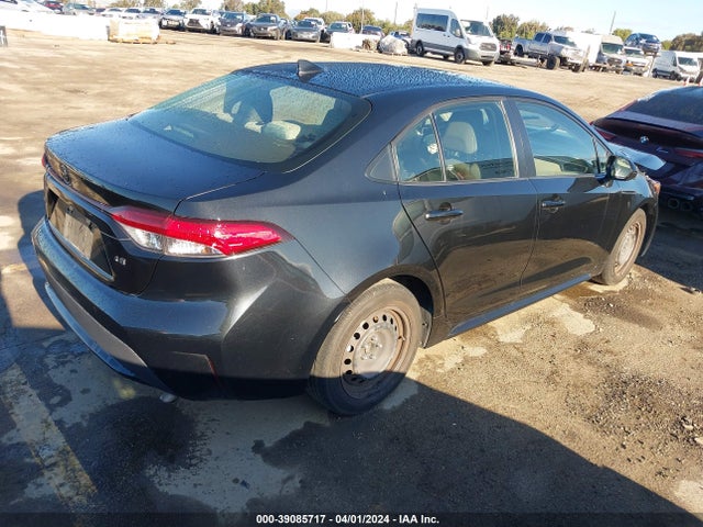 Toyota COROLLA LE 2022 JTDEPMAE1NJ202088 Image 4