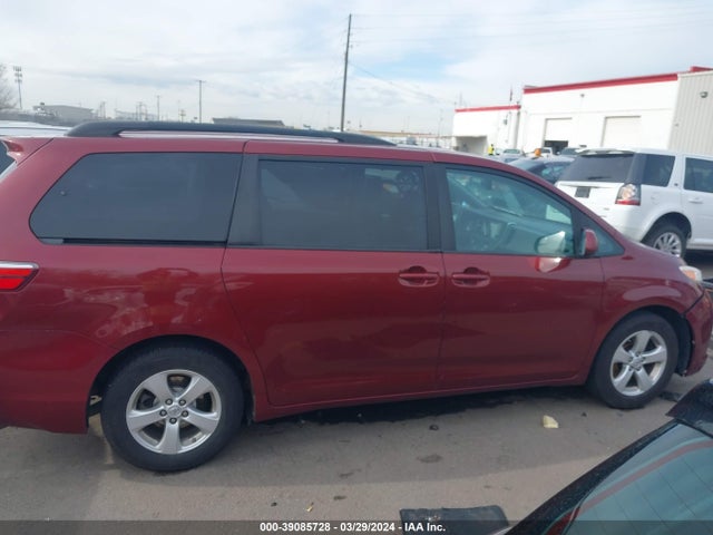 Toyota Sienna Le 8 Passenger 2015 5TDKK3DC1FS579059 Image 13