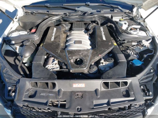 2010 MERCEDES-BENZ C 63 AMG WDDGF7HB3AF459975 Photo 9