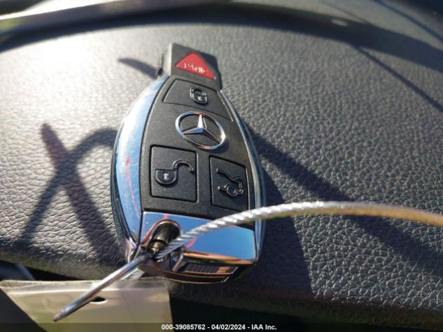 2010 MERCEDES-BENZ C 63 AMG WDDGF7HB3AF459975 Photo 10