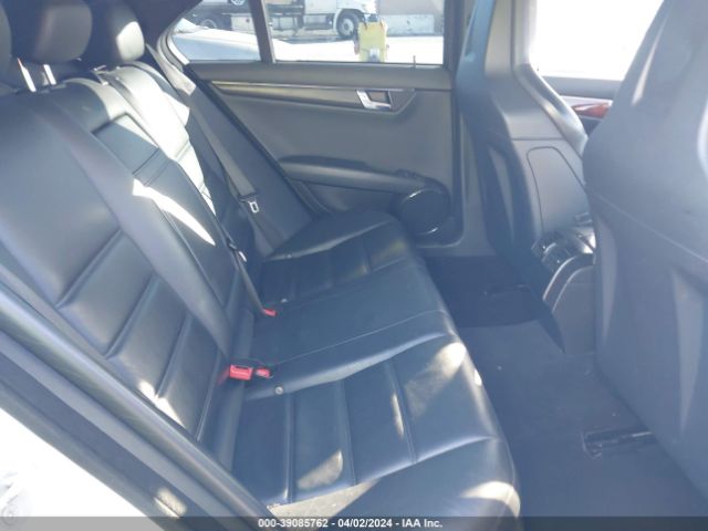 2010 MERCEDES-BENZ C 63 AMG WDDGF7HB3AF459975 Photo 7