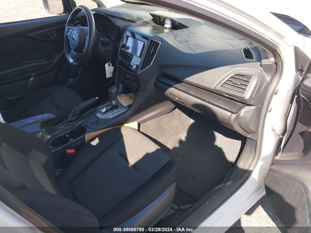 4S3GTAA63J3740401 Subaru Impreza 2.0i