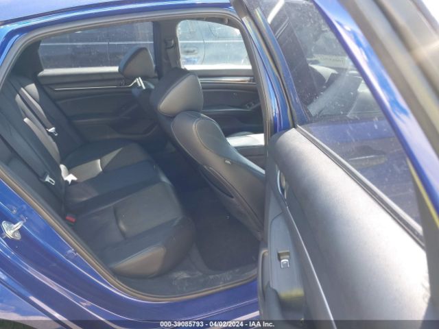 1HGCV1F30JA137717 Honda Accord Sport