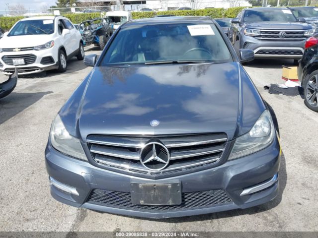 WDDGF4HB2EA956677 Mercedes-Benz C 250 Luxury/sport
