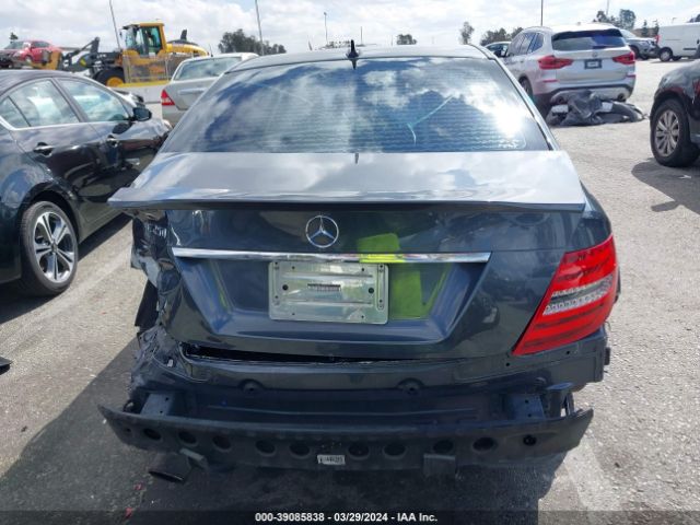 WDDGF4HB2EA956677 Mercedes-Benz C 250 Luxury/sport