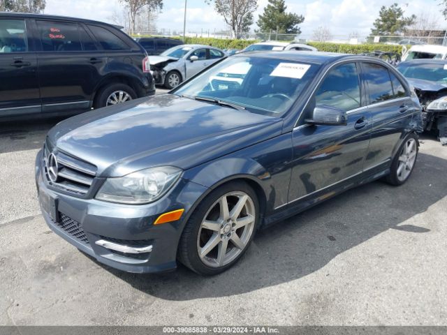WDDGF4HB2EA956677 Mercedes-Benz C 250 Luxury/sport