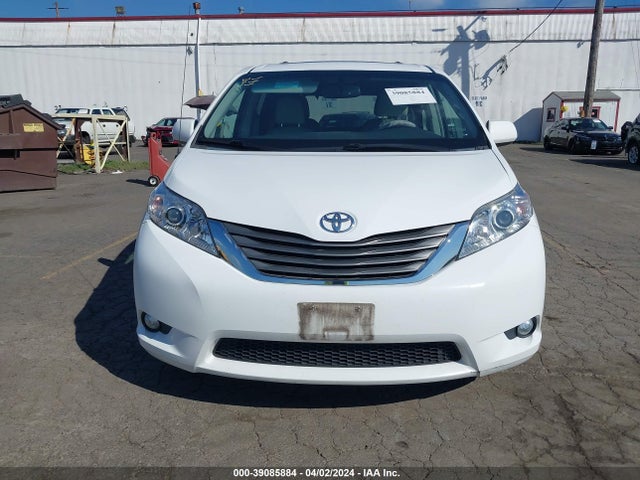Toyota Sienna Xle 7 Passenger 2014 5TDDK3DC9ES092571 Image 12