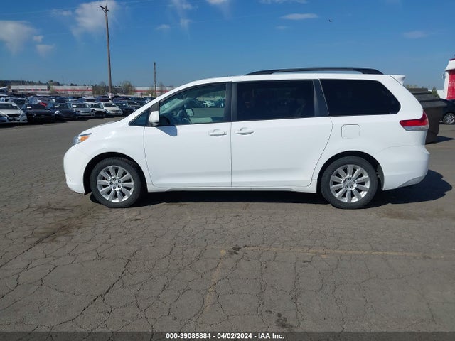 Toyota Sienna Xle 7 Passenger 2014 5TDDK3DC9ES092571 Image 14