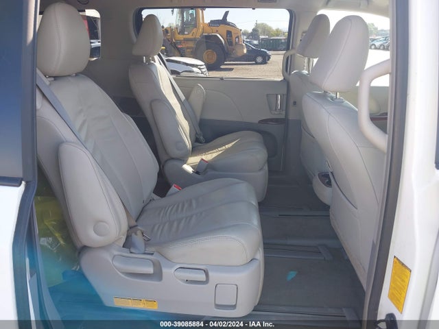 Toyota Sienna Xle 7 Passenger 2014 5TDDK3DC9ES092571 Image 8