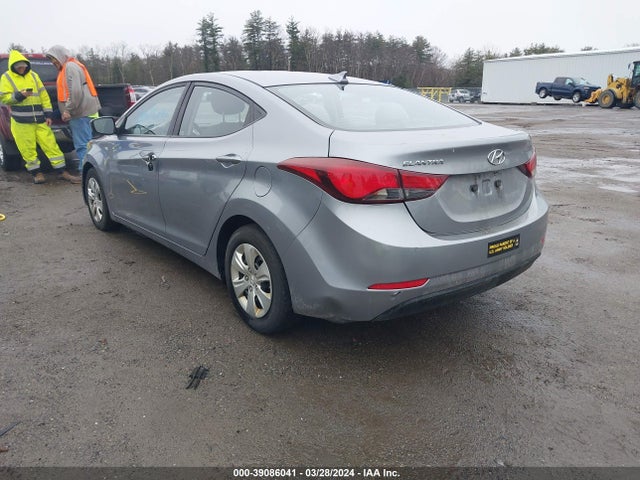 Hyundai ELANTRA SE 2016 5NPDH4AE0GH741290 Image 3