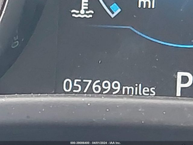 SAJAK4FX6JCP24528 Jaguar Xe 25t Prestige