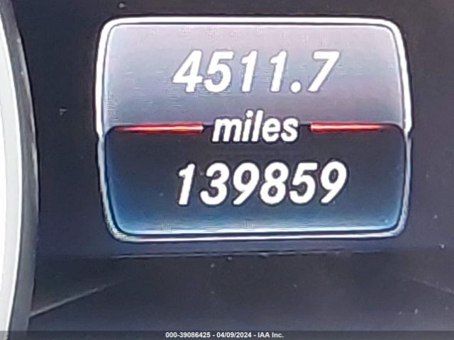 WDDSJ4EB0JN532253 Mercedes-Benz CLA 250