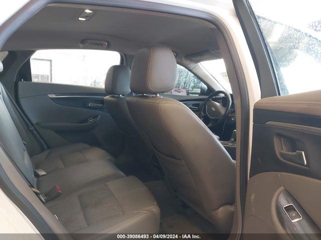 Chevrolet IMPALA 1LT 2017 1G1105S31HU202738 Image 8
