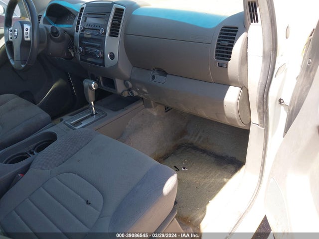 Nissan Frontier S/sv-i4 2014 1N6BD0CT5EN736913 Image 5
