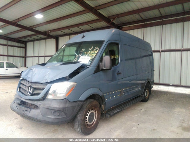 WD3PE7CD2JP633108 Mercedes-Benz Sprinter 2500 Standard Roof V6