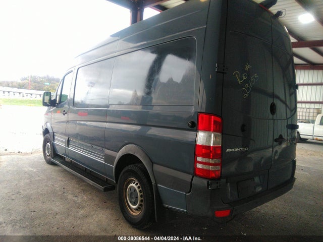 WD3PE7CD2JP633108 Mercedes-Benz Sprinter 2500 Standard Roof V6