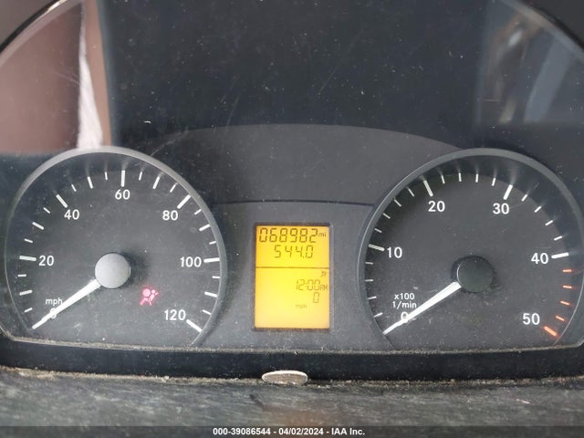 WD3PE7CD2JP633108 Mercedes-Benz Sprinter 2500 Standard Roof V6