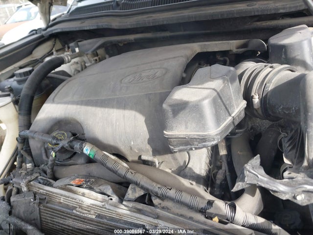 Ford EXPLORER XLT 2016 1FM5K8D84GGC96877 Image 10