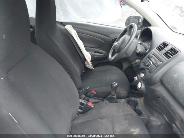 3N1CN7AP7EL833116 Nissan Versa 1.6 S