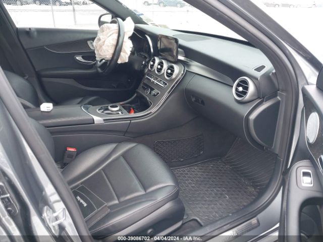 WDDWF8EB5KR479537 Mercedes-Benz C 300 4matic