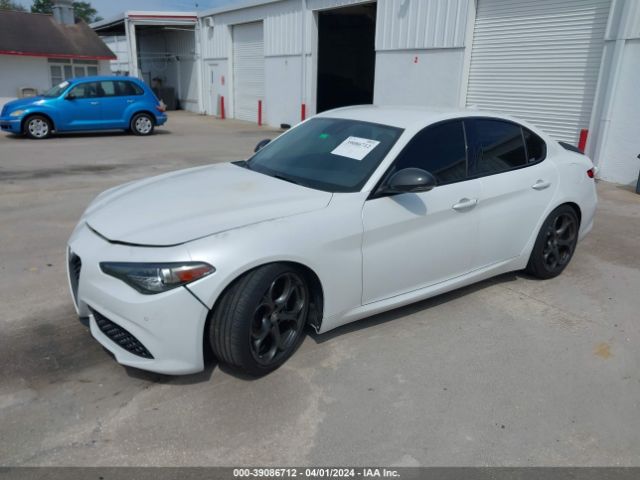 ZARFAEEN6J7597016 Alfa Romeo Giulia Ti Sport Awd