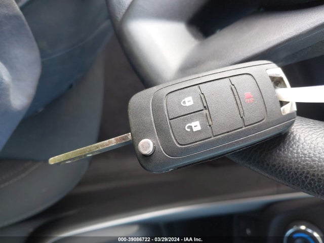 Chevrolet TRAX LS 2018 KL7CJKSB1JB549794 Image 11