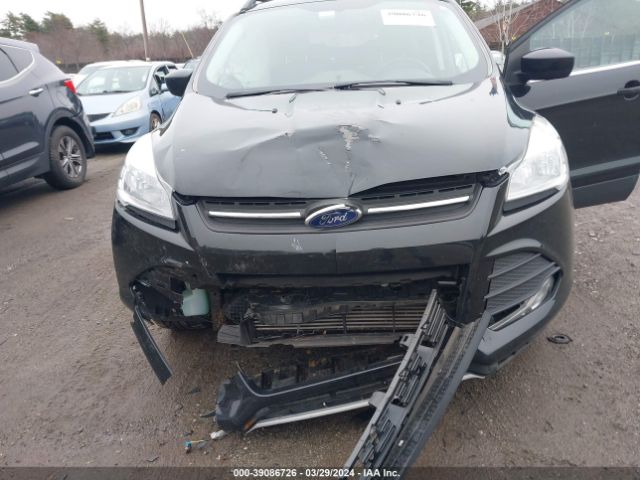1FMCU9G97EUA18551 Ford ESCAPE SE