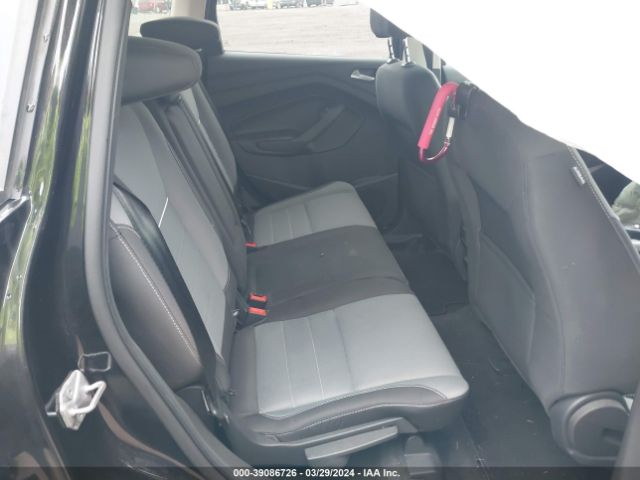 1FMCU9G97EUA18551 Ford ESCAPE SE