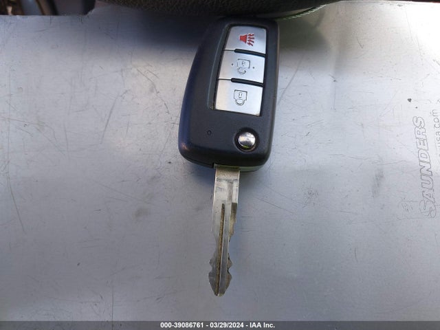 Nissan ROGUE S 2018 5N1AT2MV8JC821677 Image 11
