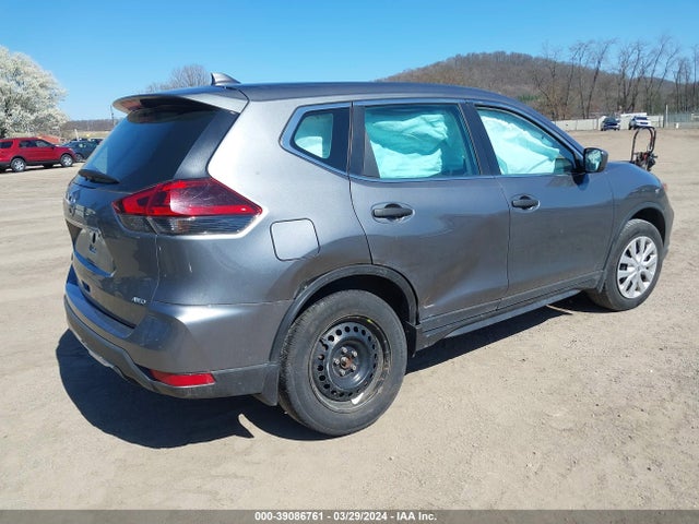 Nissan ROGUE S 2018 5N1AT2MV8JC821677 Image 4