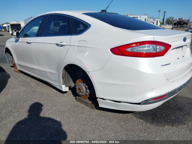 3FA6P0HD9GR316316 Ford FUSION SE