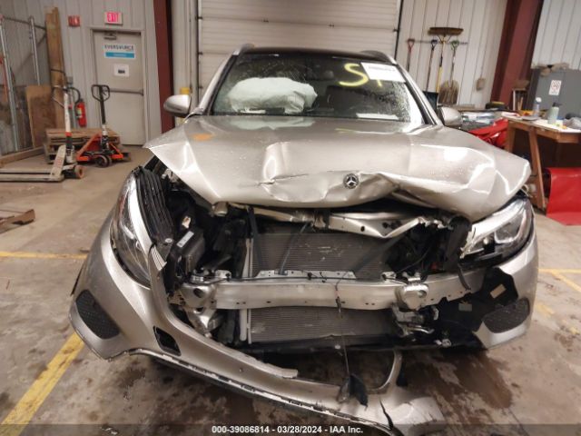 WDC0G4KB9KF671565 Mercedes-Benz Glc 300 4matic