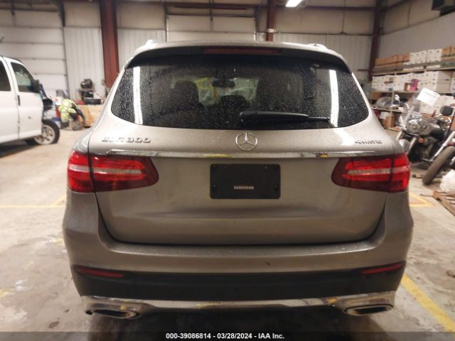 WDC0G4KB9KF671565 Mercedes-Benz Glc 300 4matic