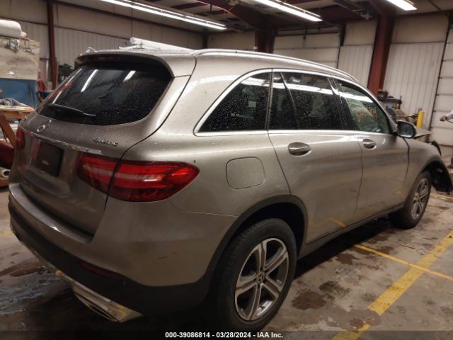 WDC0G4KB9KF671565 Mercedes-Benz Glc 300 4matic