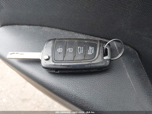 Hyundai ACCENT SE 2022 3KPC24A62NE157402 Image 11