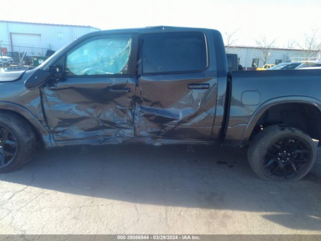 1C6SRFJTXNN268615 RAM 1500 Laramie  4x4 5'7 Box