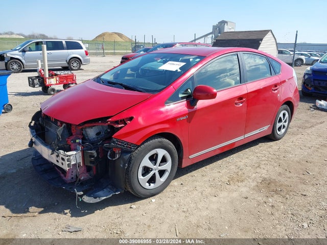 Toyota Prius Four 2014 JTDKN3DU7E0359300 Image 2