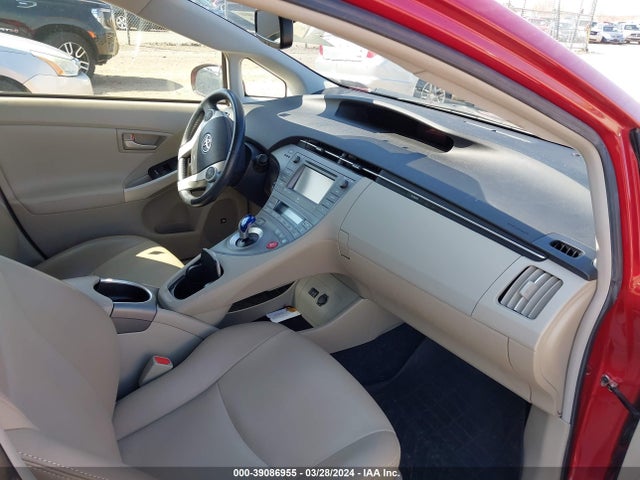 Toyota Prius Four 2014 JTDKN3DU7E0359300 Image 5